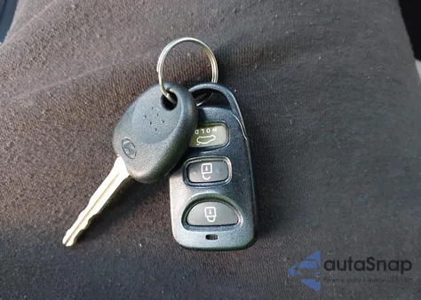 2018 Hyundai Elantra Sel из США, поврежденный, VIN 5NPD84LF2JH374521